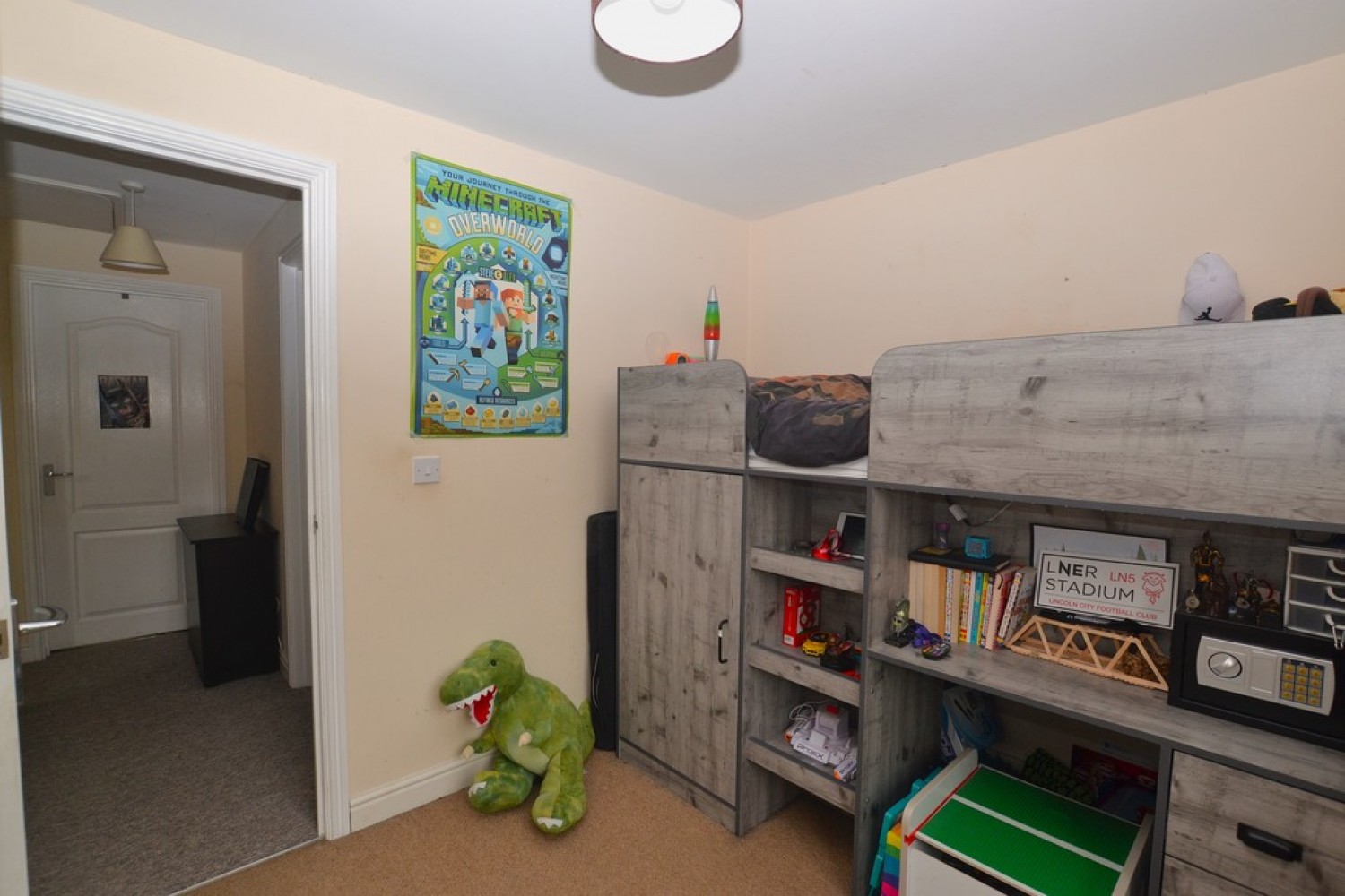 Yeldersley Court, Grantham