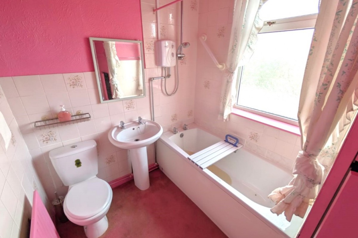 Huntingtower Road, Grantham, Lincolnshire