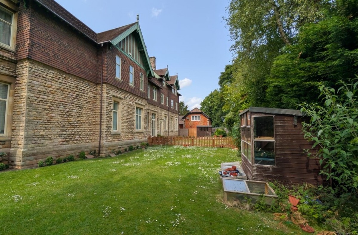 Beacon Lane , Grantham