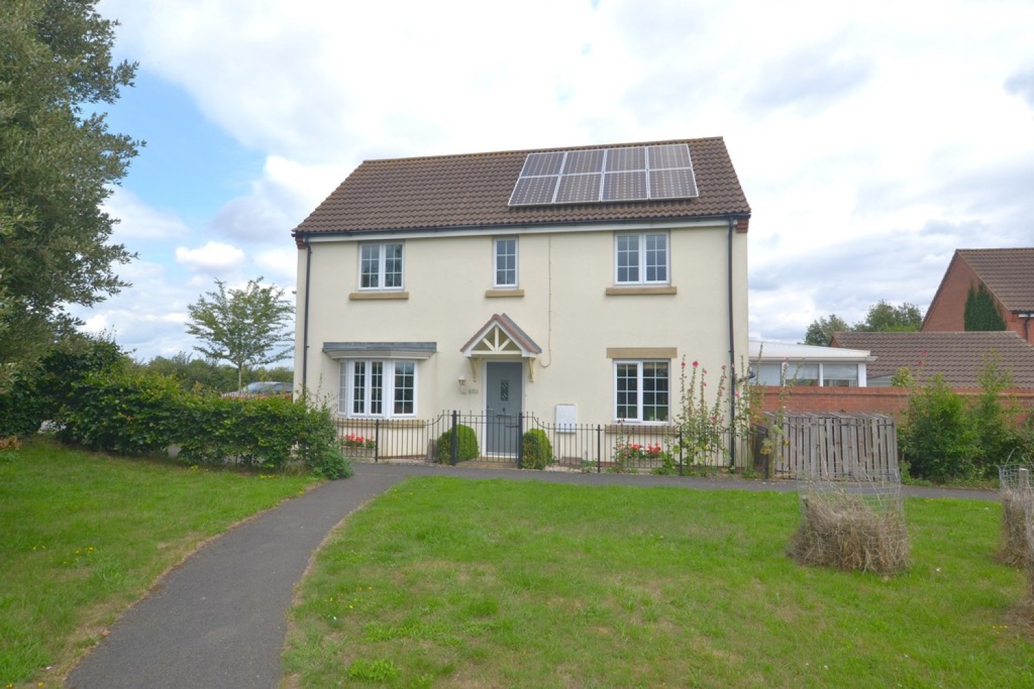 College Road, Cranwell Village