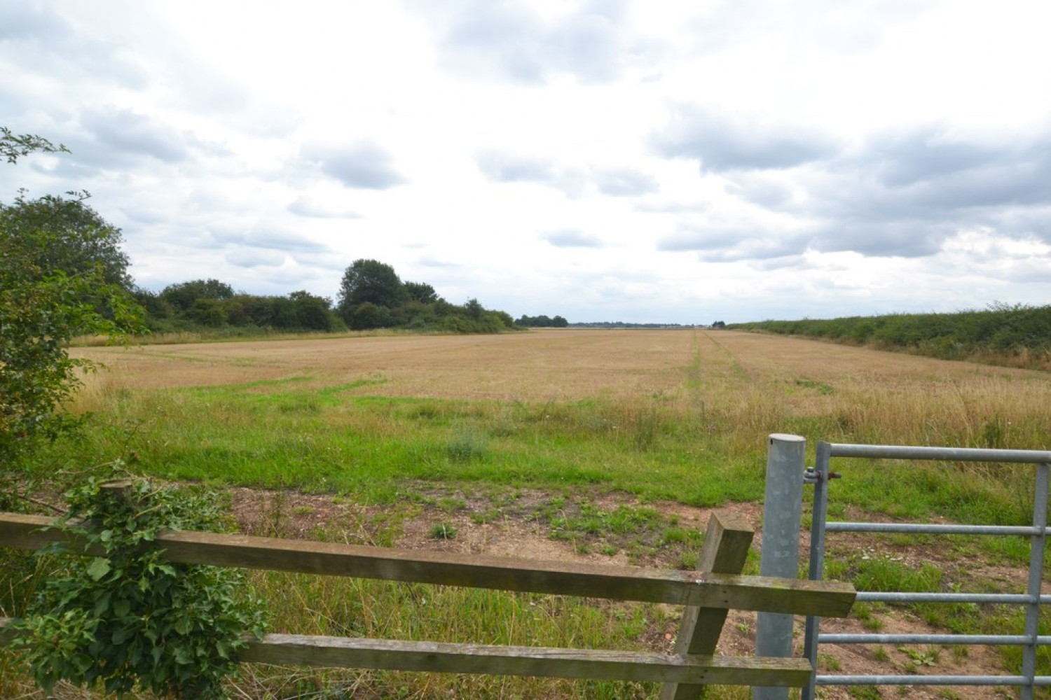 College Road, Cranwell Village