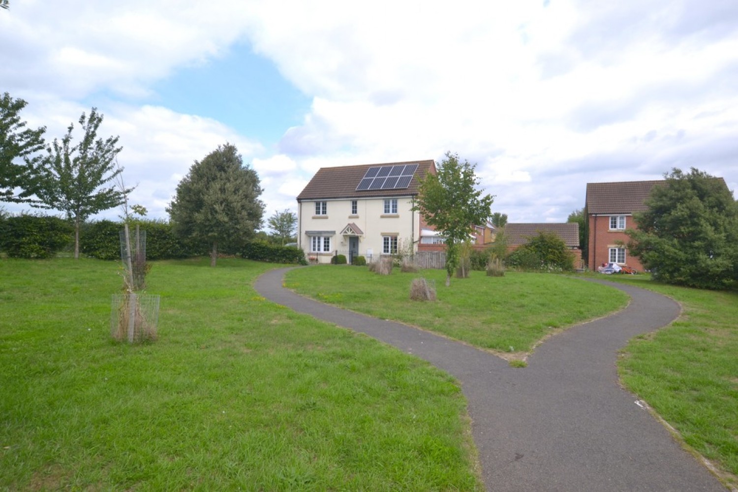 College Road, Cranwell Village