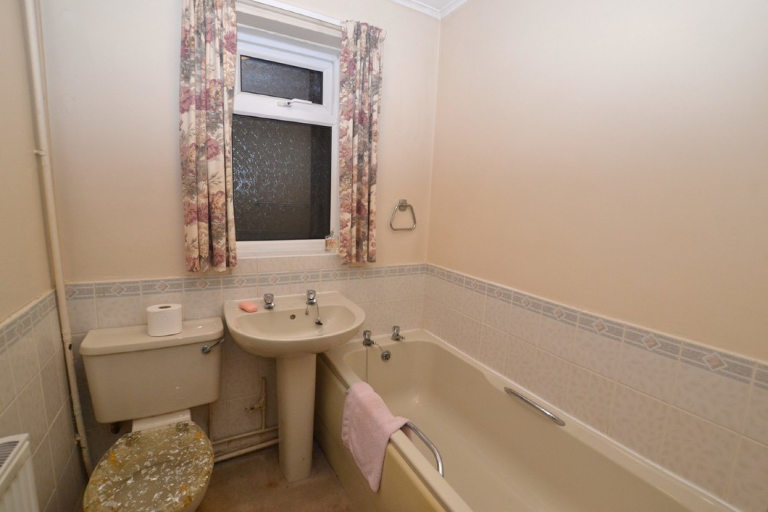 2 bedroom Bungalow for Sale Wroxall Drive, Grantham