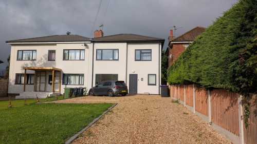 Low Road, Barrowby, Grantham
