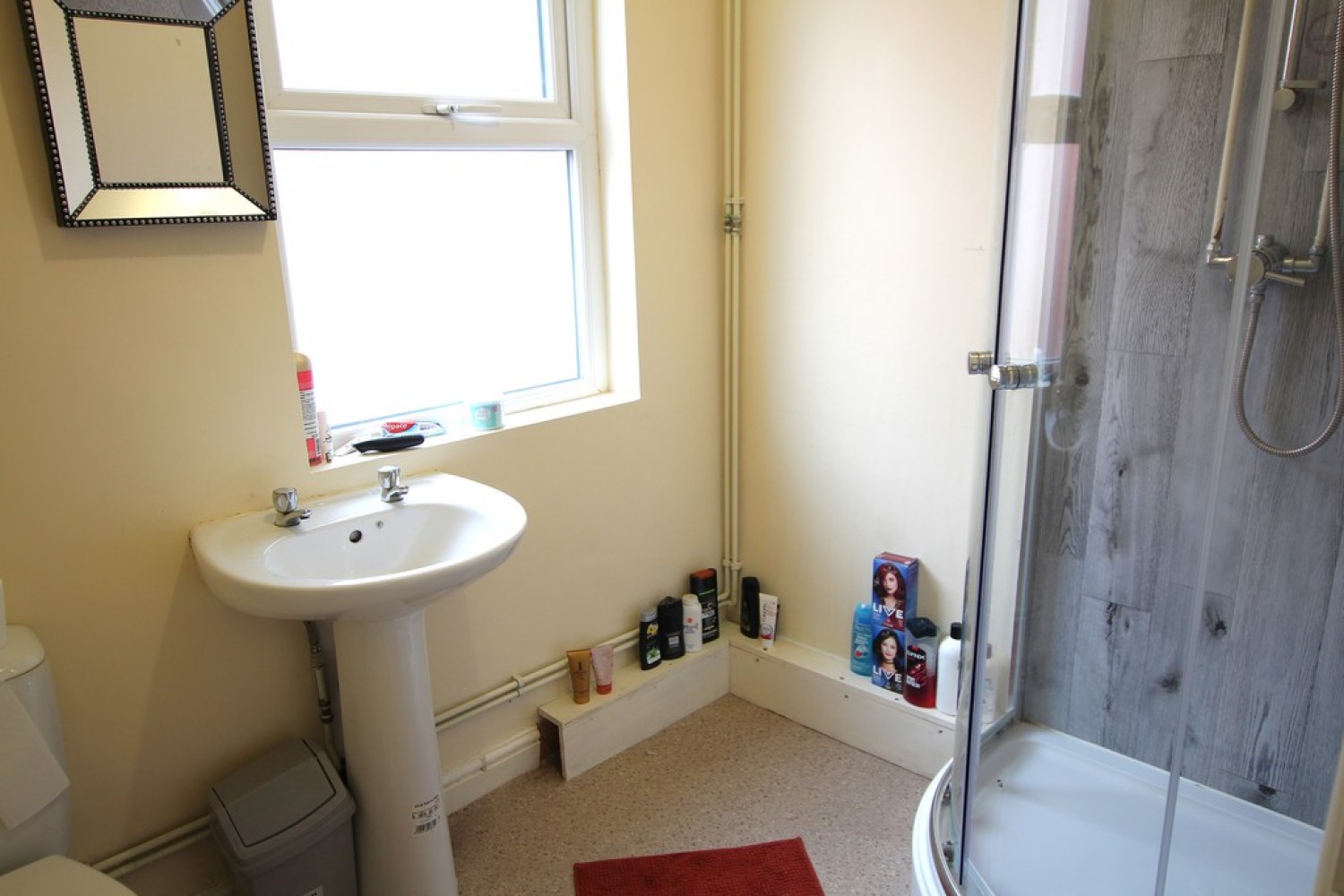 Harlaxton Road, Grantham