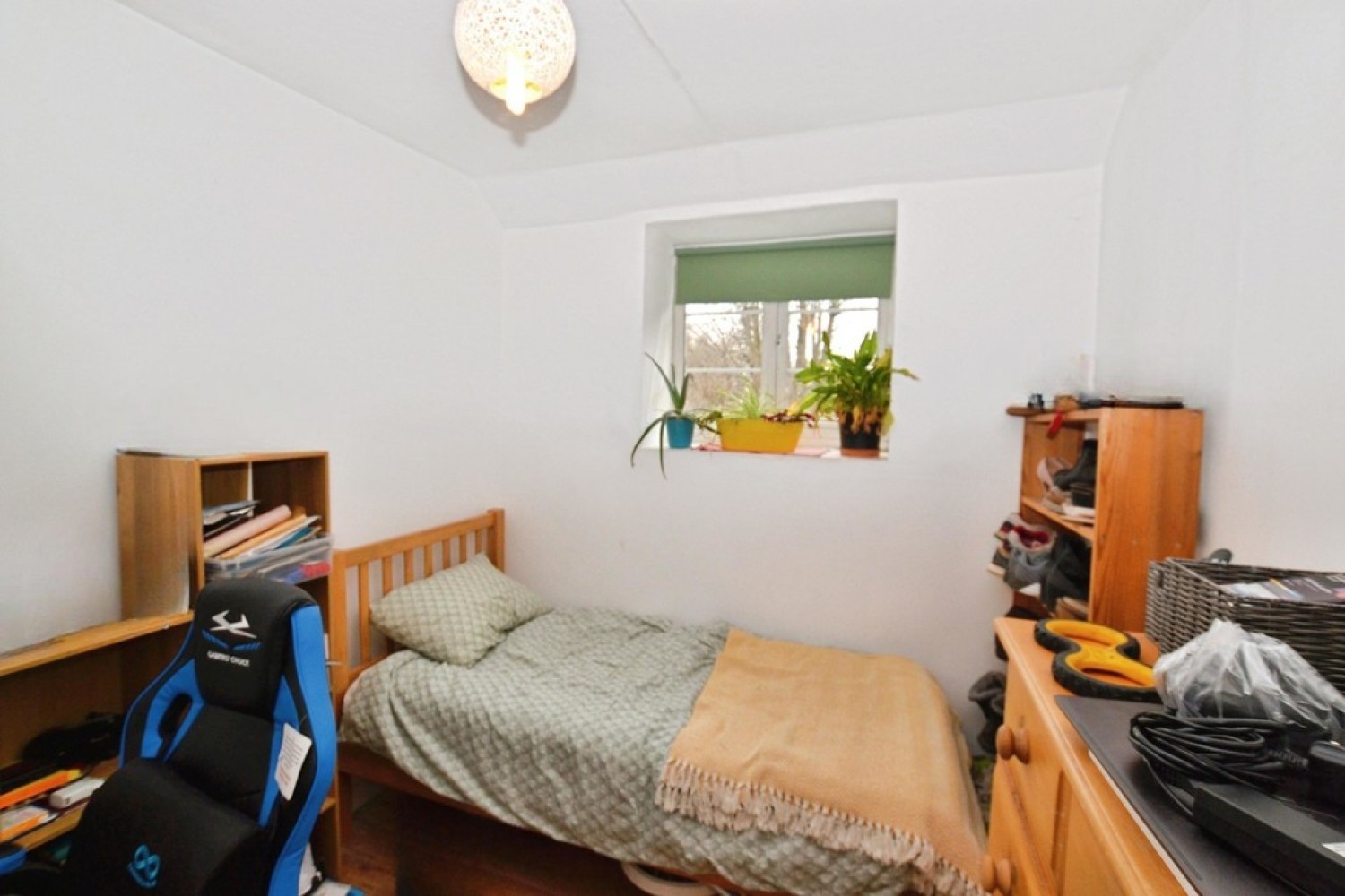 2 bedroom House for Sale The Row, Main Street