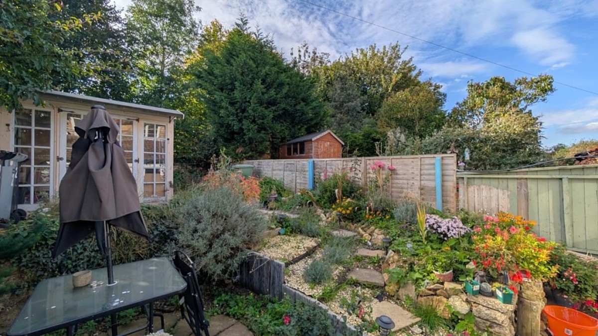 The Row, Main Street