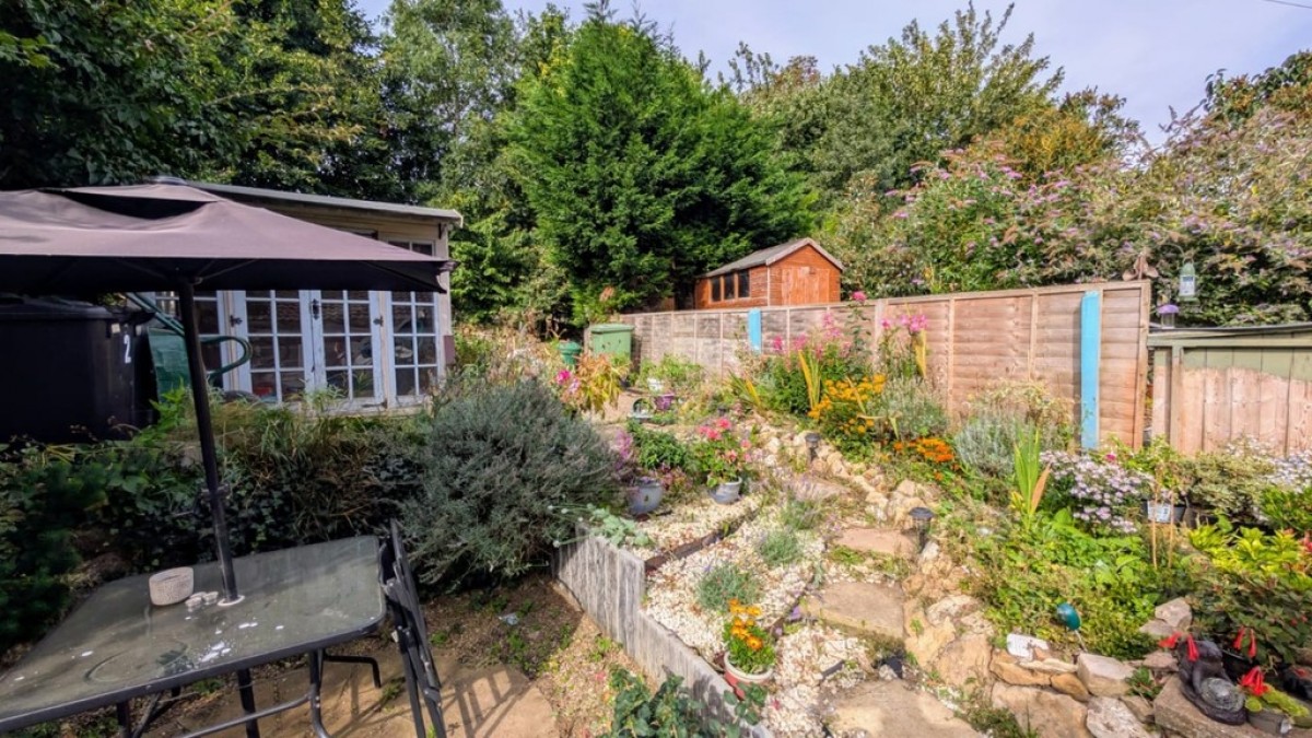 The Row, Main Street