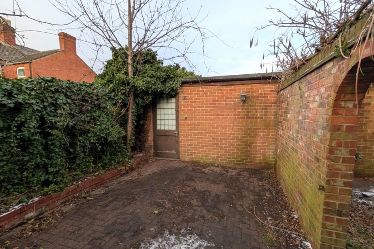 Harlaxton Road, Grantham