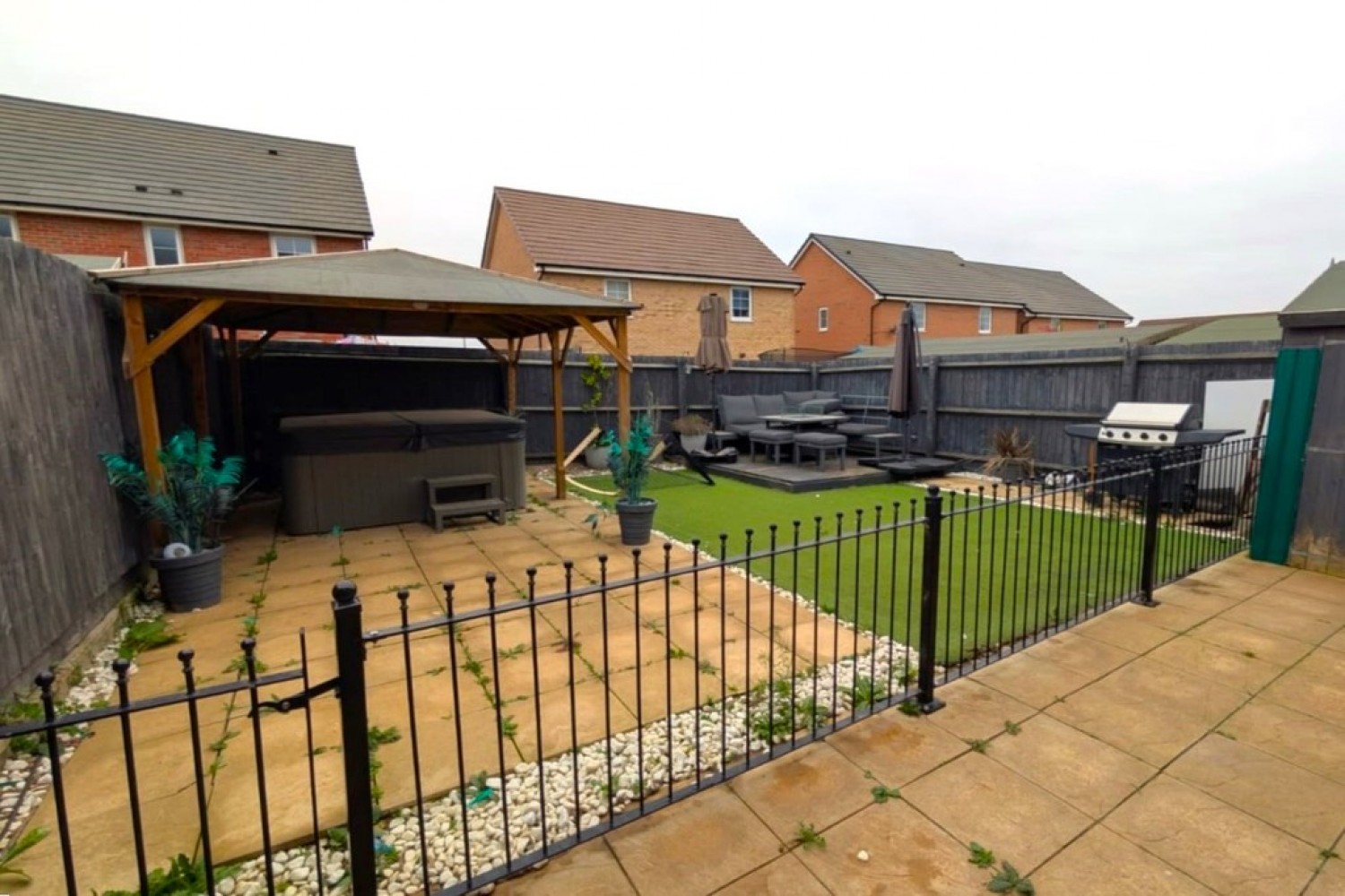 3 bedroom House for Sale Helmsley Road, Grantham