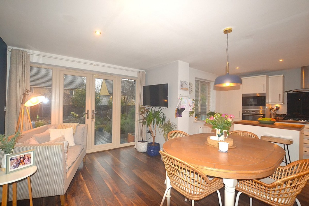 Faraday Walk, Colsterworth