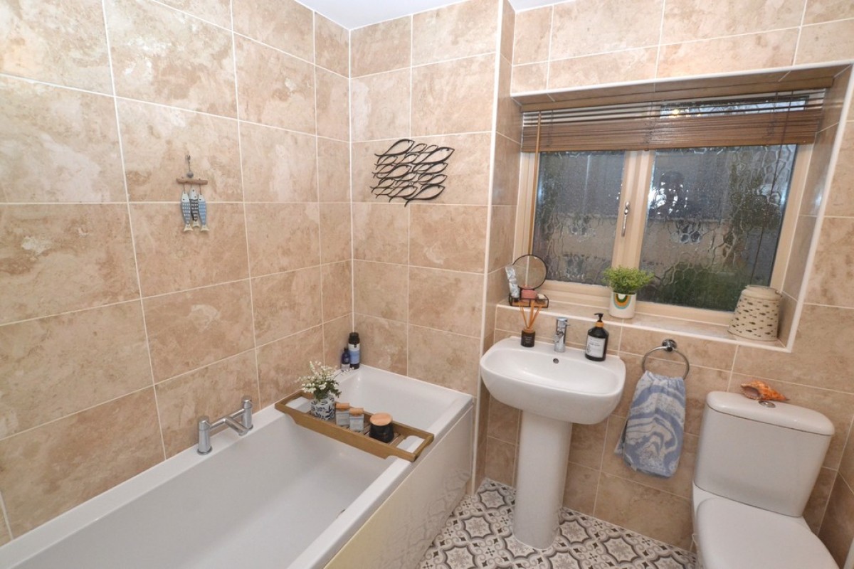 Faraday Walk, Colsterworth