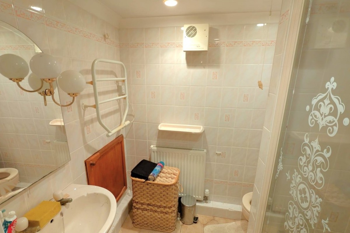 Pasture Close, Grantham, Lincolnshire