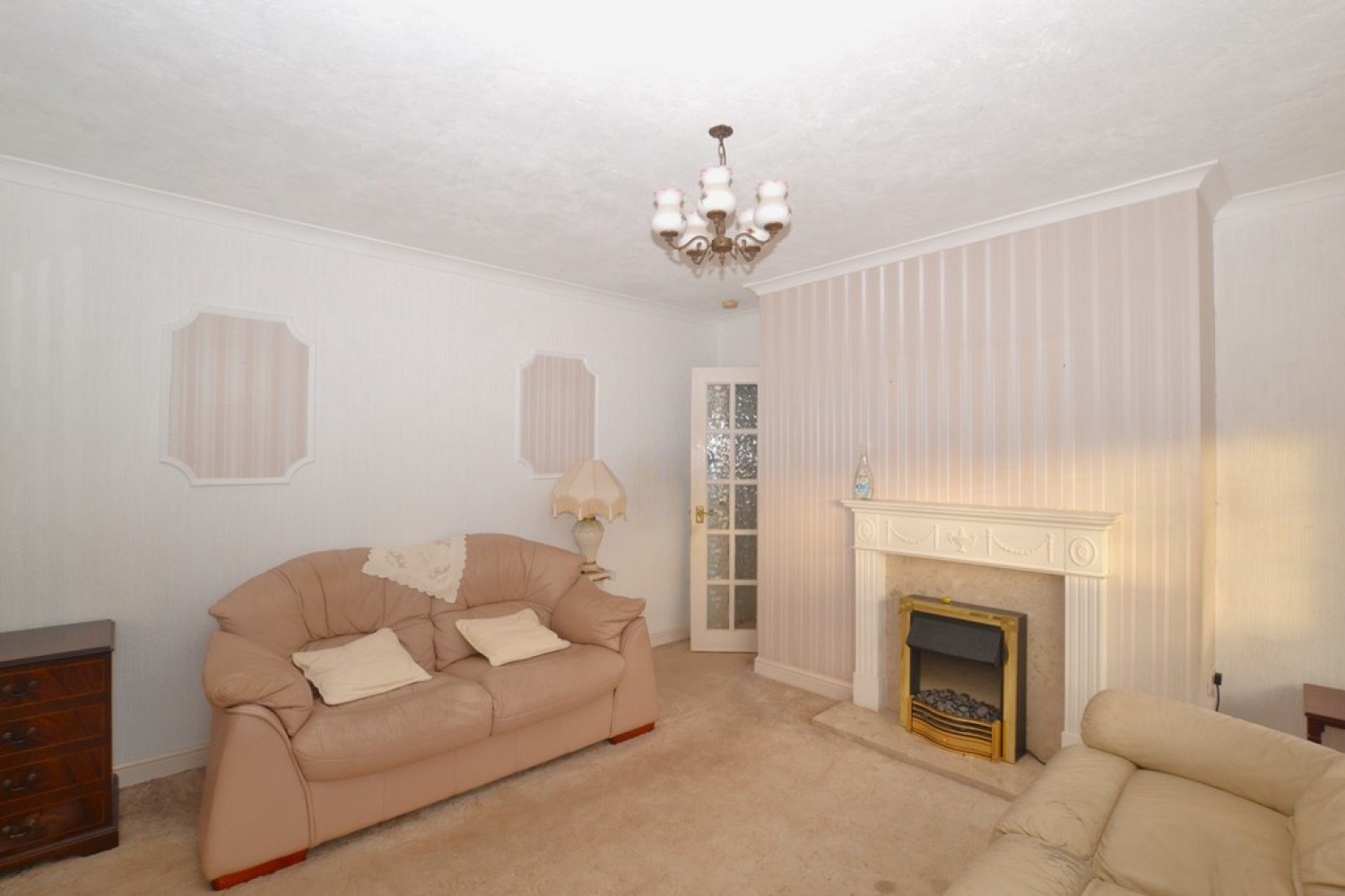 3 bedroom Bungalow in Pasture Close, Grantham, Lincolnshire