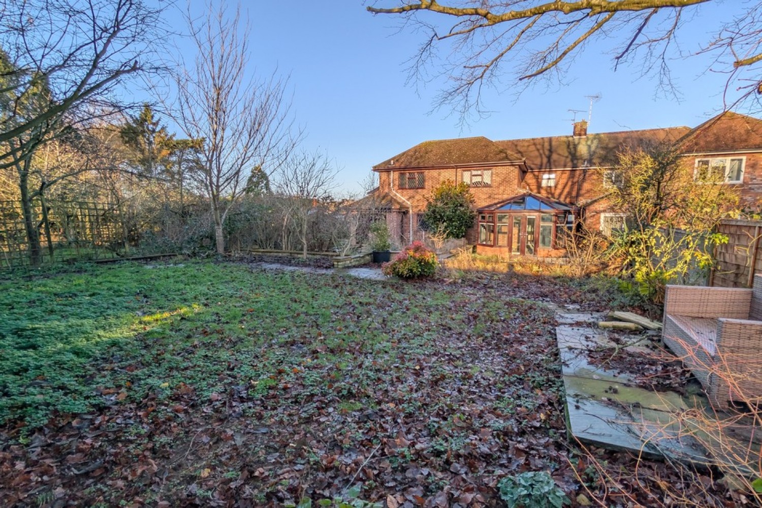 4 bedroom House in Denton Close, Grantham, Lincolnshire