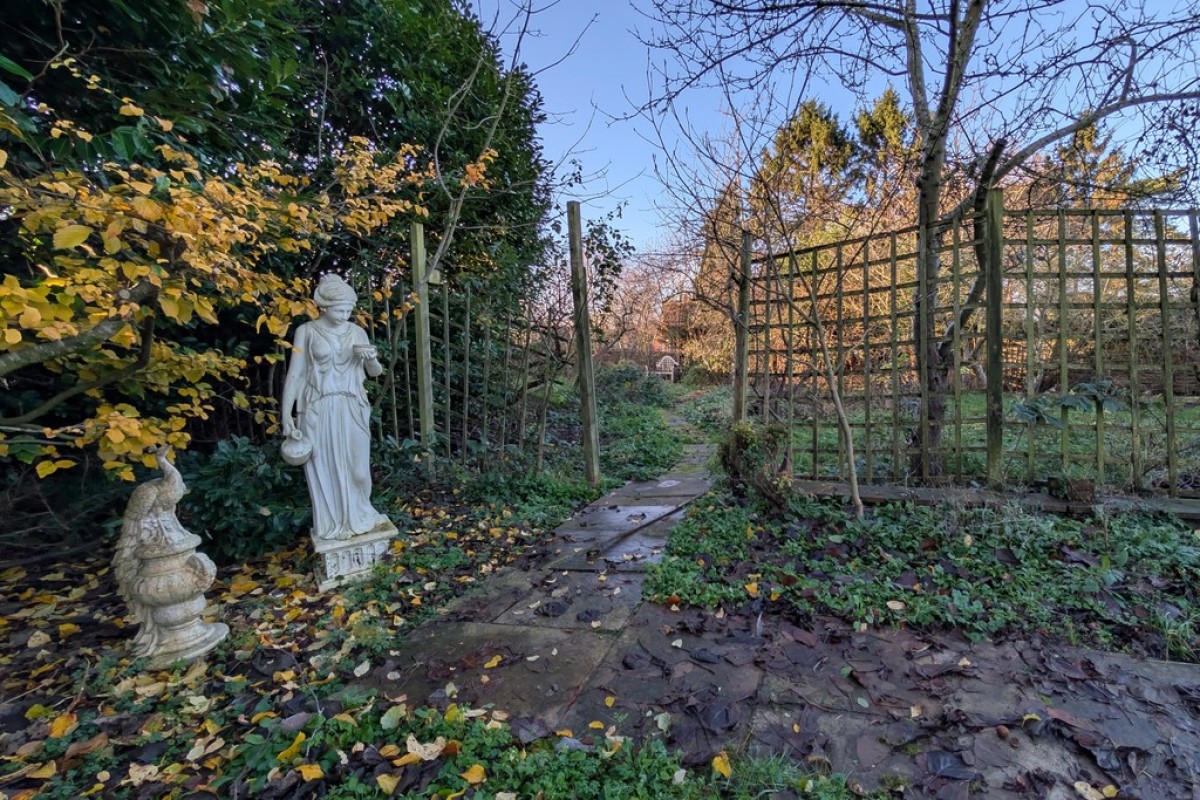 Denton Close, Grantham, Lincolnshire