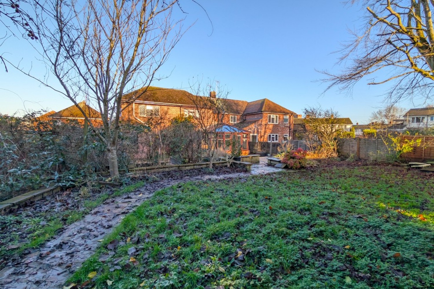 4 bedroom House in Denton Close, Grantham, Lincolnshire