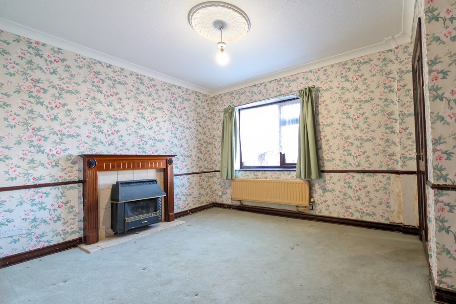 4 bedroom House in Denton Close, Grantham, Lincolnshire