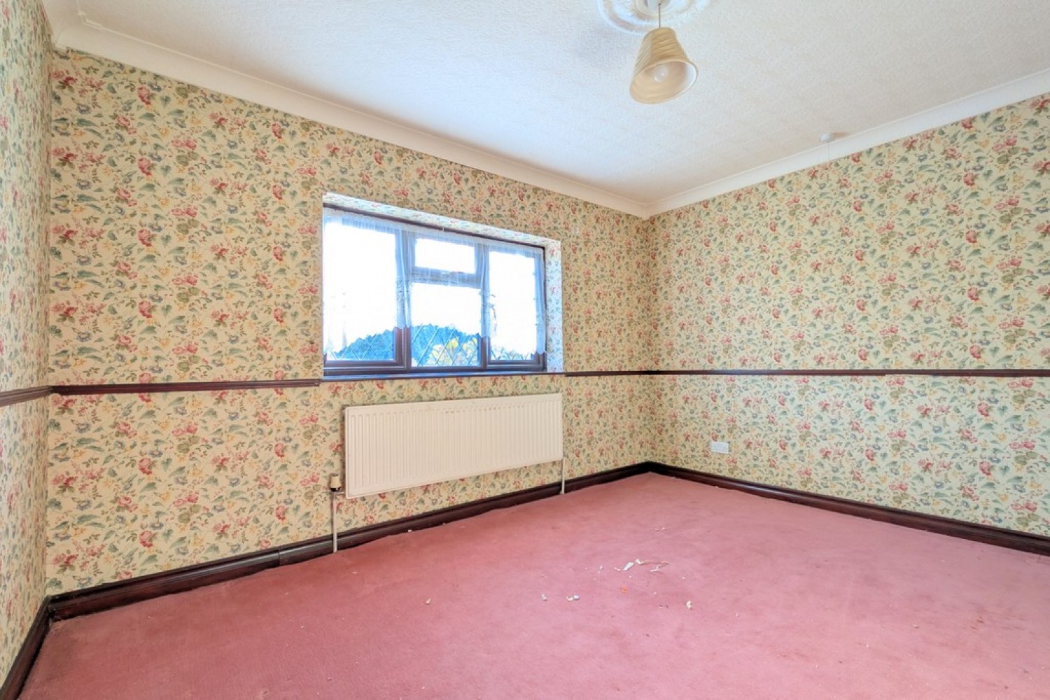 4 bedroom House in Denton Close, Grantham, Lincolnshire