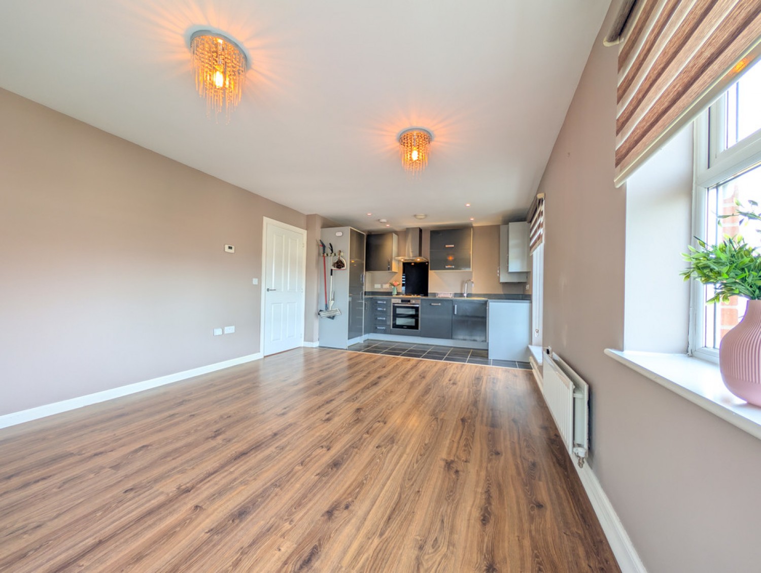 2 bedroom Flat for Sale Porter Square, Grantham