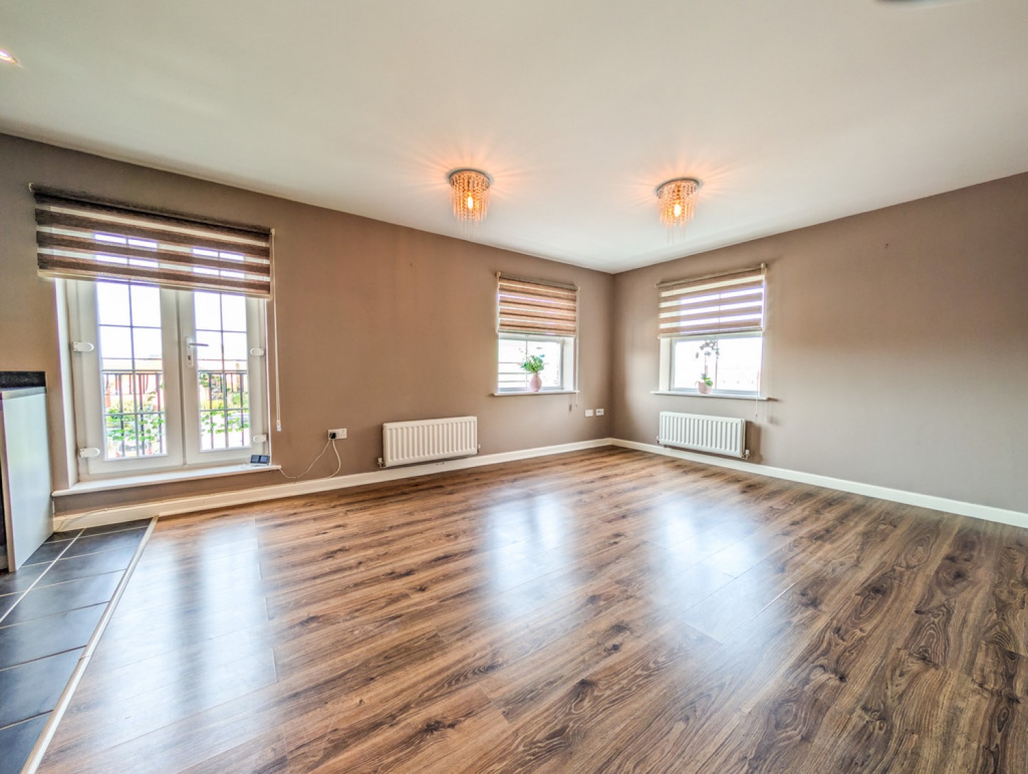 2 bedroom Flat for Sale Porter Square, Grantham