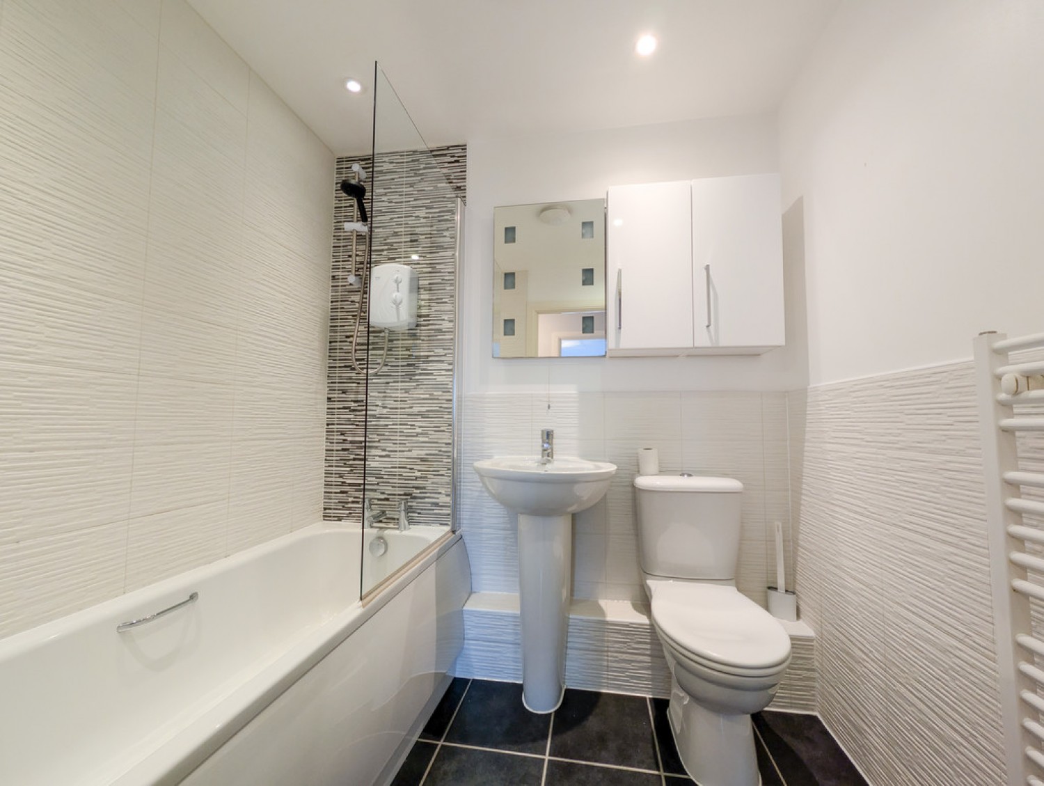 2 bedroom Flat for Sale Porter Square, Grantham