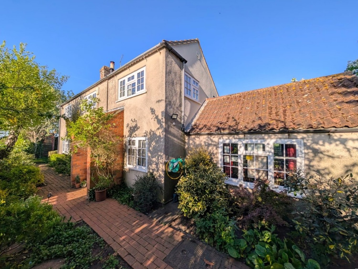 2 bedroom House for Sale Casthorpe, Grantham, Lincolnshire