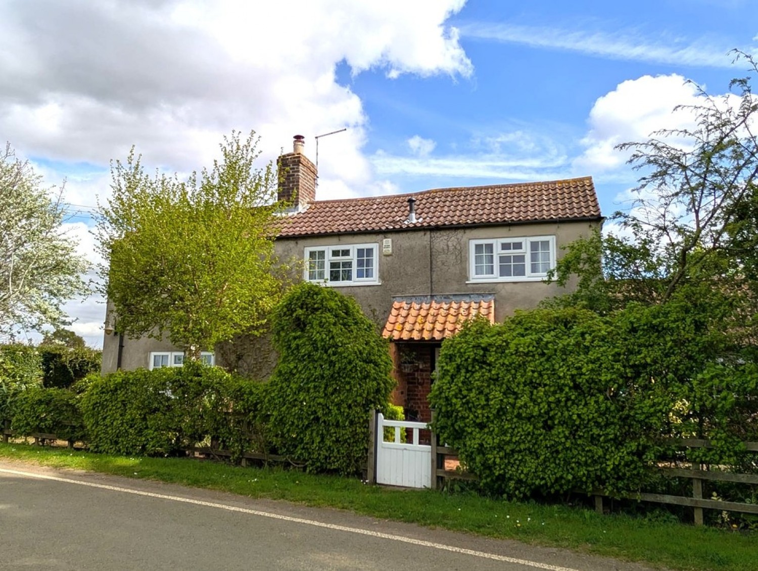 2 bedroom House for Sale Casthorpe, Grantham, Lincolnshire