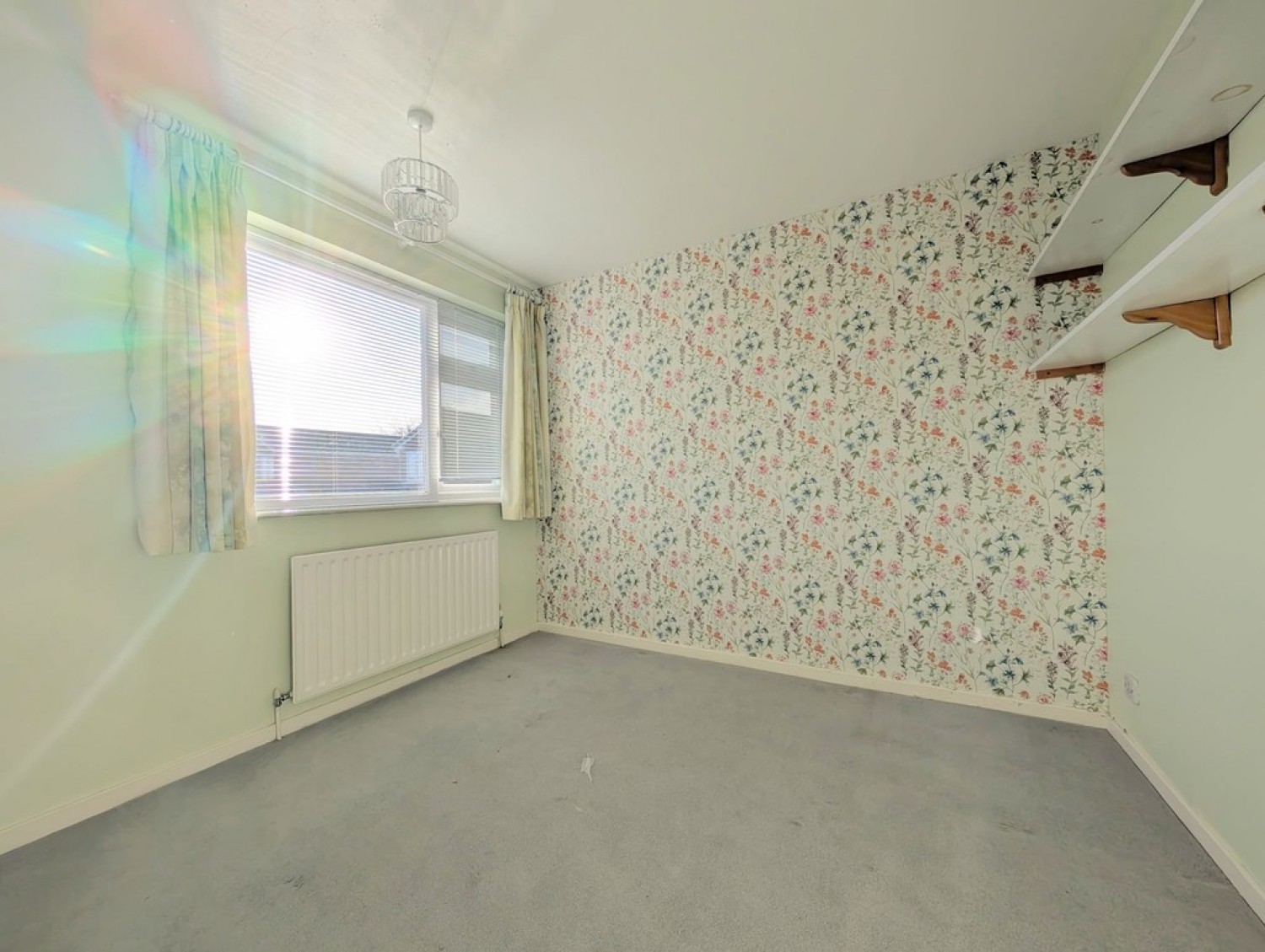 3 bedroom House in Leys Close, Barrowby, Grantham