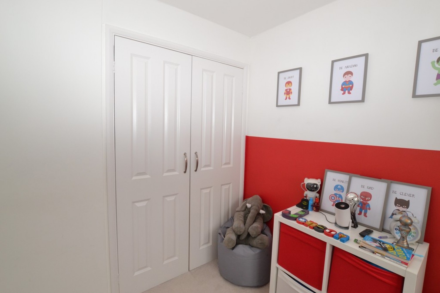 2 bedroom House for Sale Sunningdale Estate, Grantham, Lincolnshire