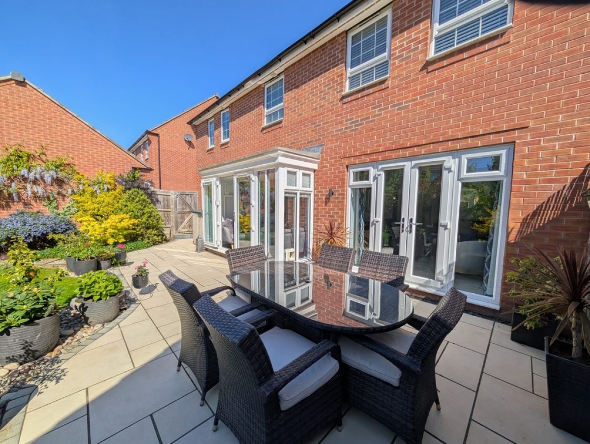 Caldicot Gardens , Grantham