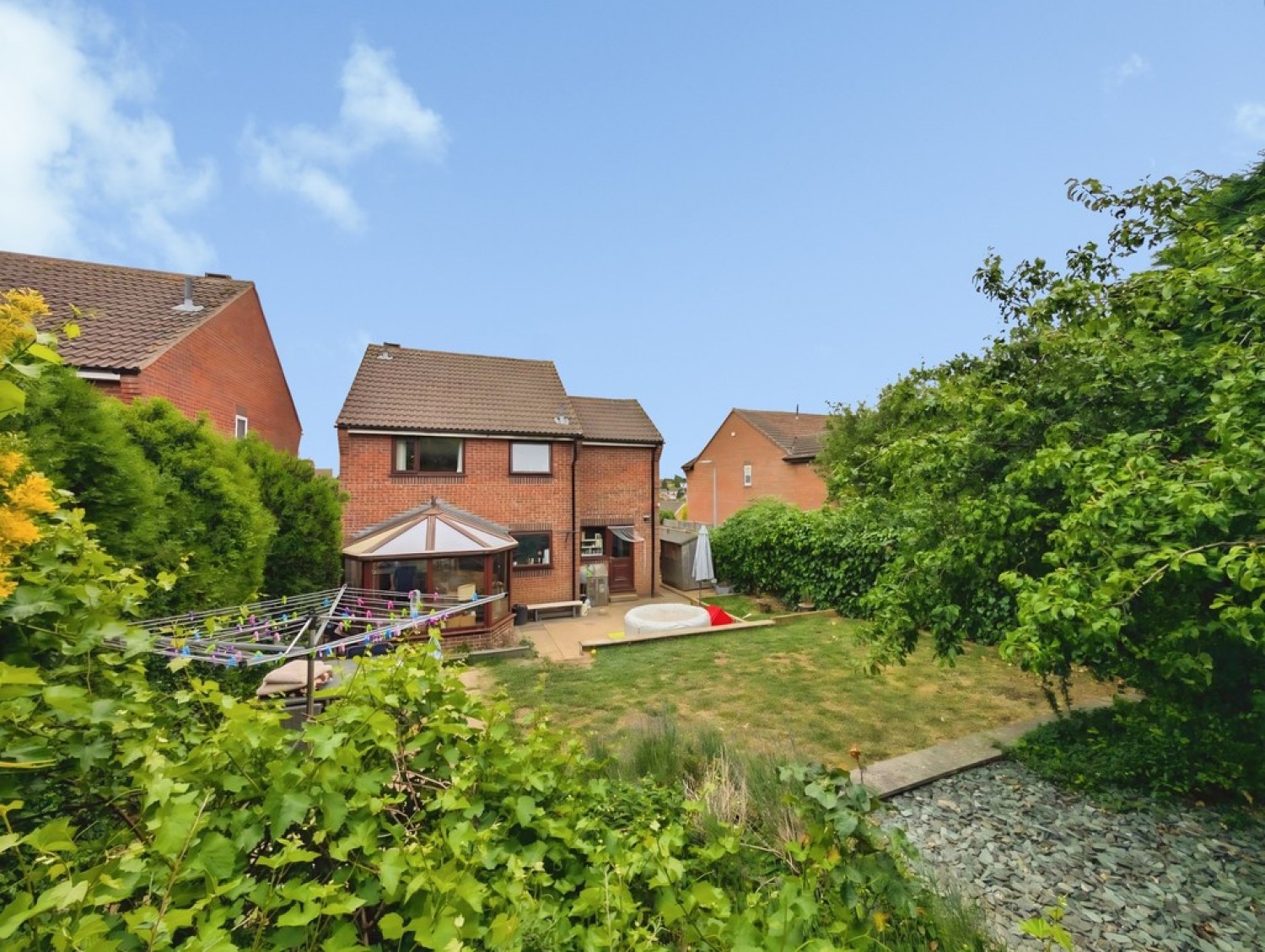 4 bedroom House for Sale Worcester Road, Grantham