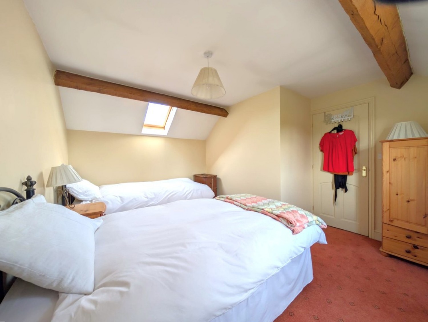 4 bedroom House for Sale High Street, South Witham, Grantham