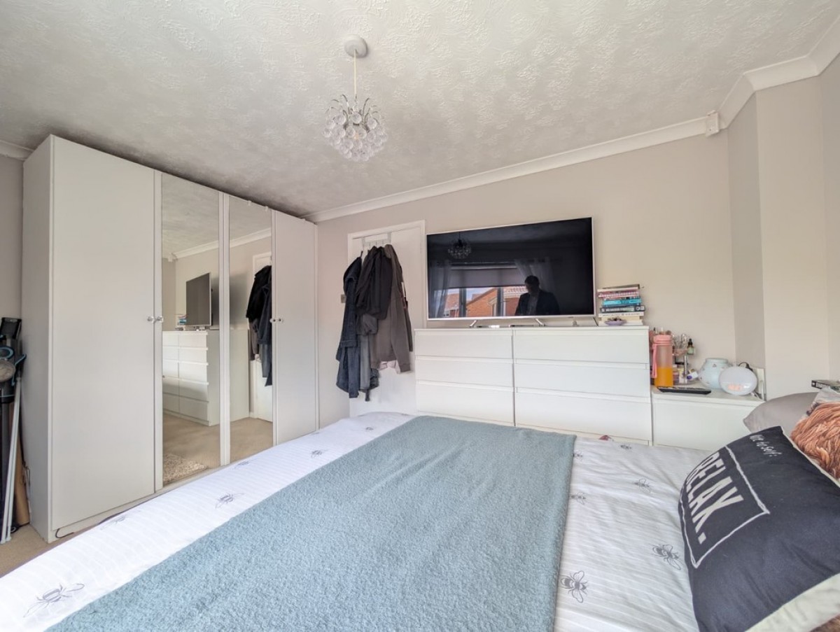 Cheviot Close, Grantham, Lincolnshire