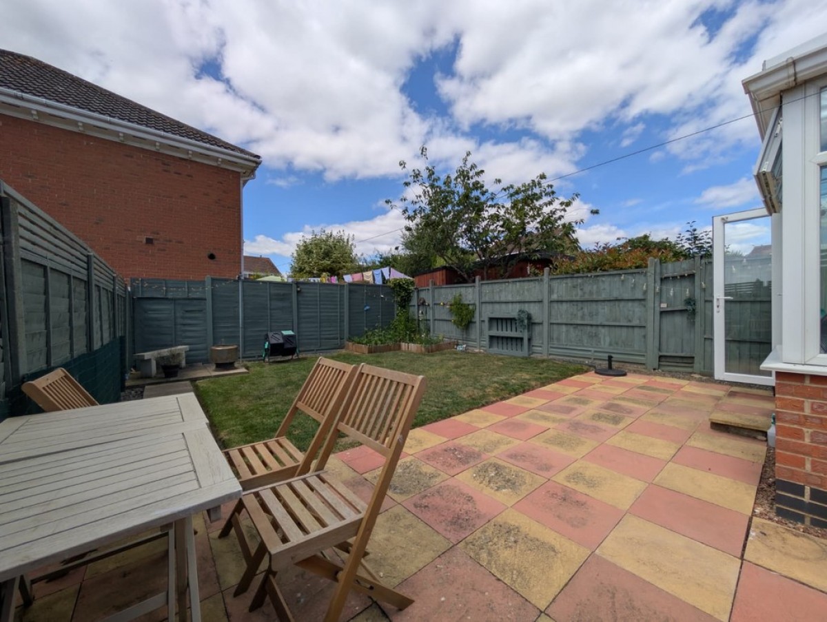 Cheviot Close, Grantham, Lincolnshire