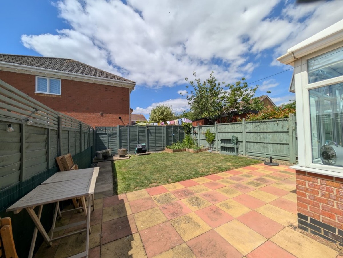Cheviot Close, Grantham, Lincolnshire