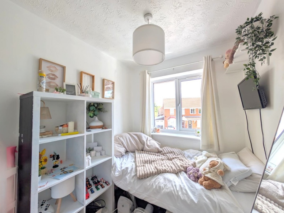 Cheviot Close, Grantham, Lincolnshire