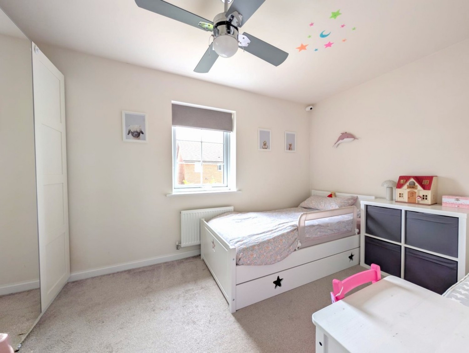 2 bedroom House for Sale Totnes Place, Grantham