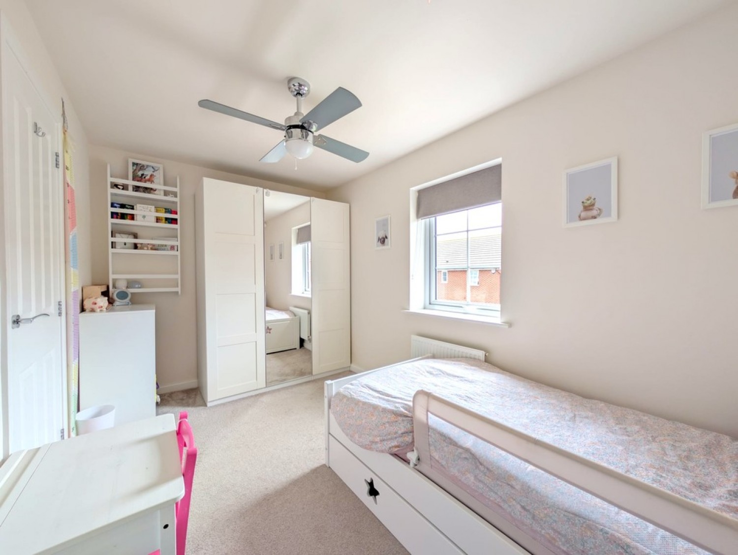 2 bedroom House for Sale Totnes Place, Grantham