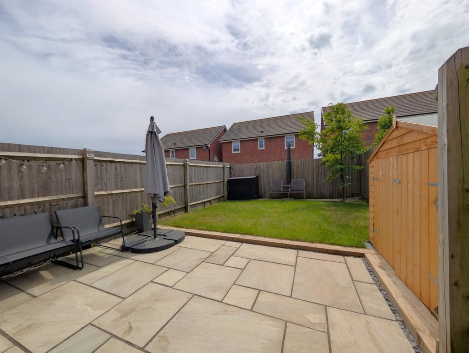 2 bedroom House for Sale Totnes Place, Grantham