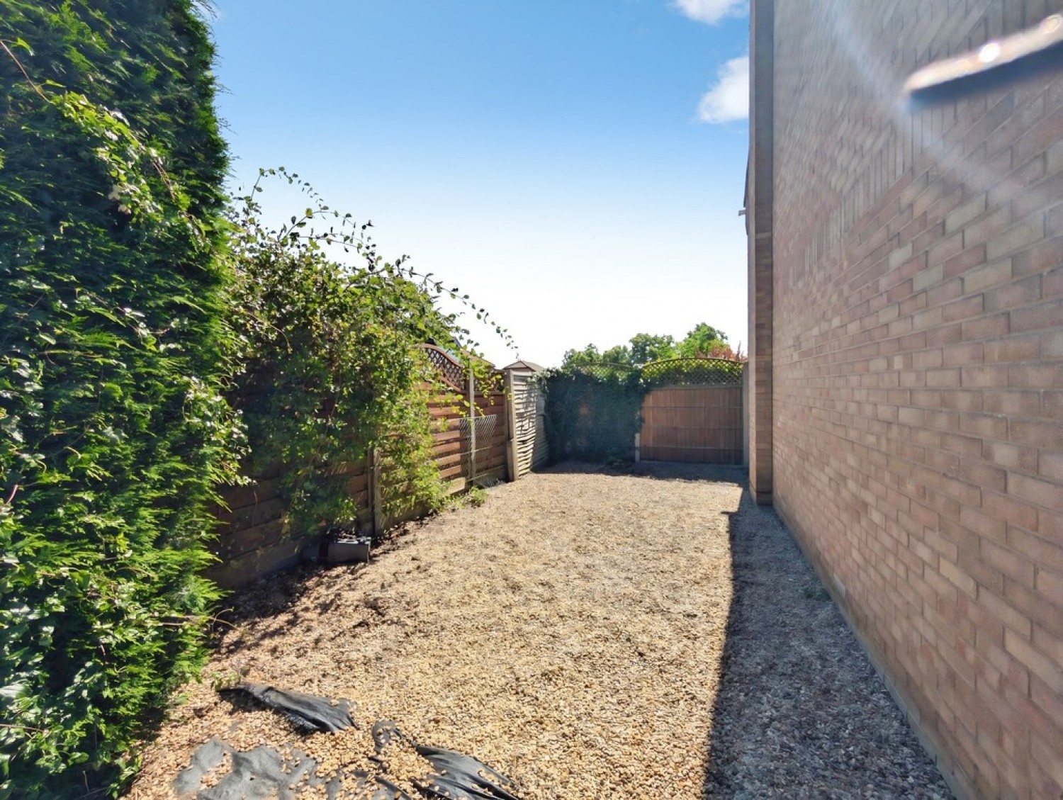 3 bedroom House for Sale Gonerby Hill Foot, Grantham, Lincolnshire