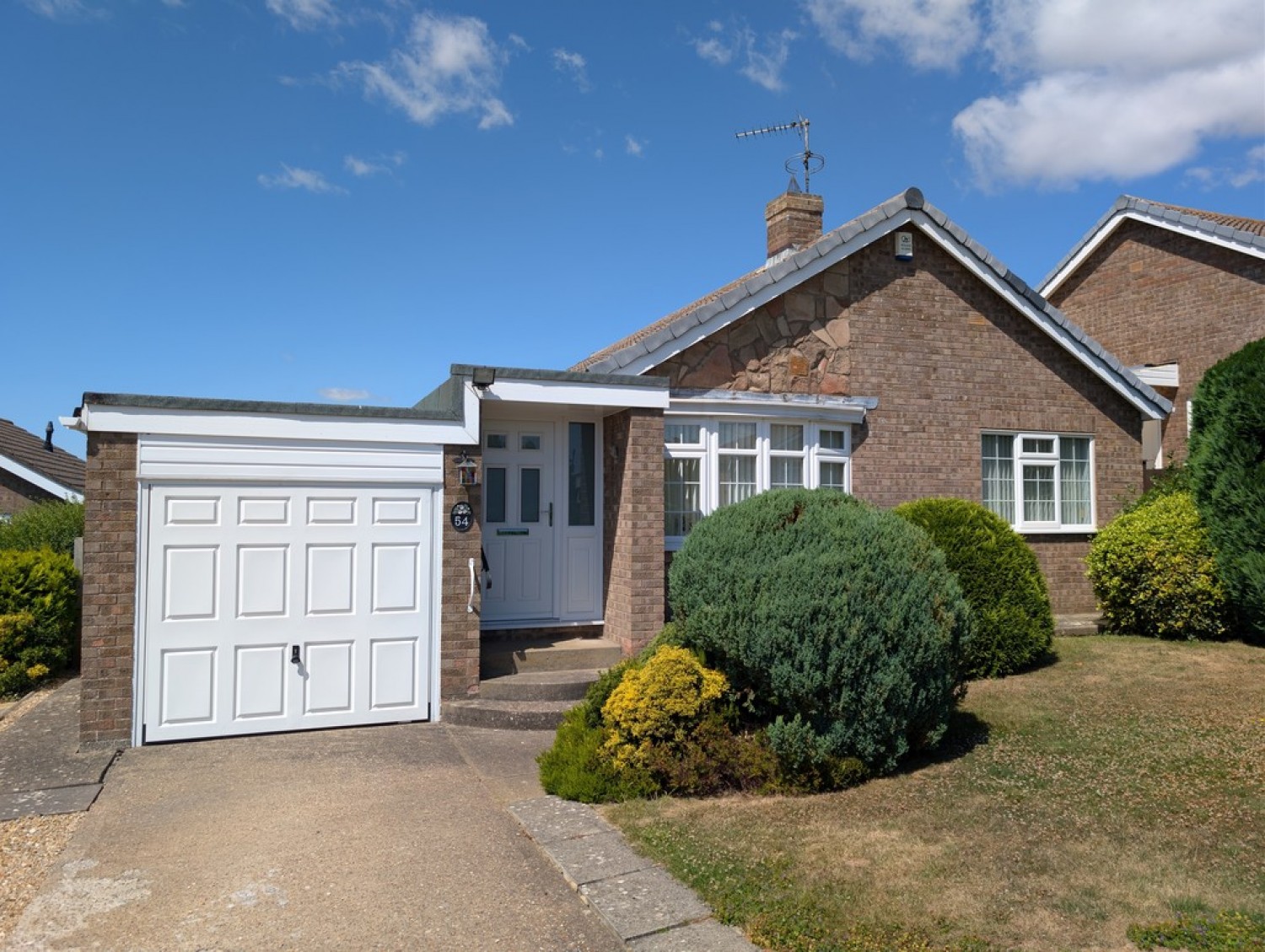 2 bedroom Bungalow for Sale Winchester Road, Grantham