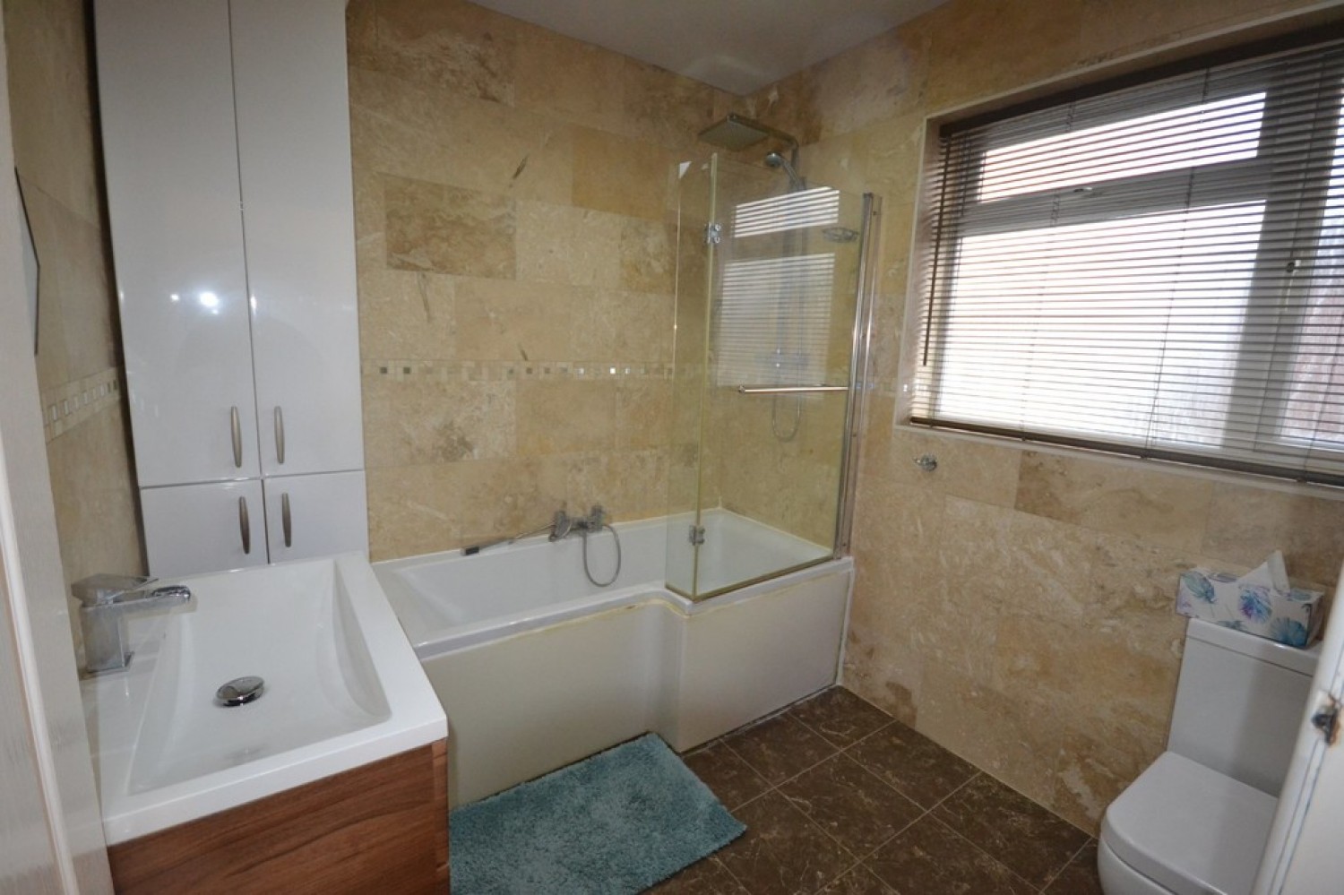 3 bedroom House in Lindsay Road, Rowley Fields, Leicester