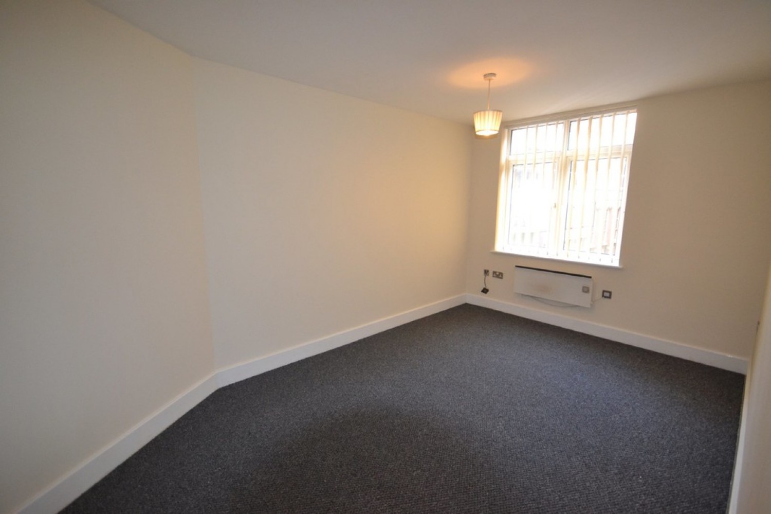2 bedroom Flat for Letting Belvoir House, 33-37 Belvoir Street