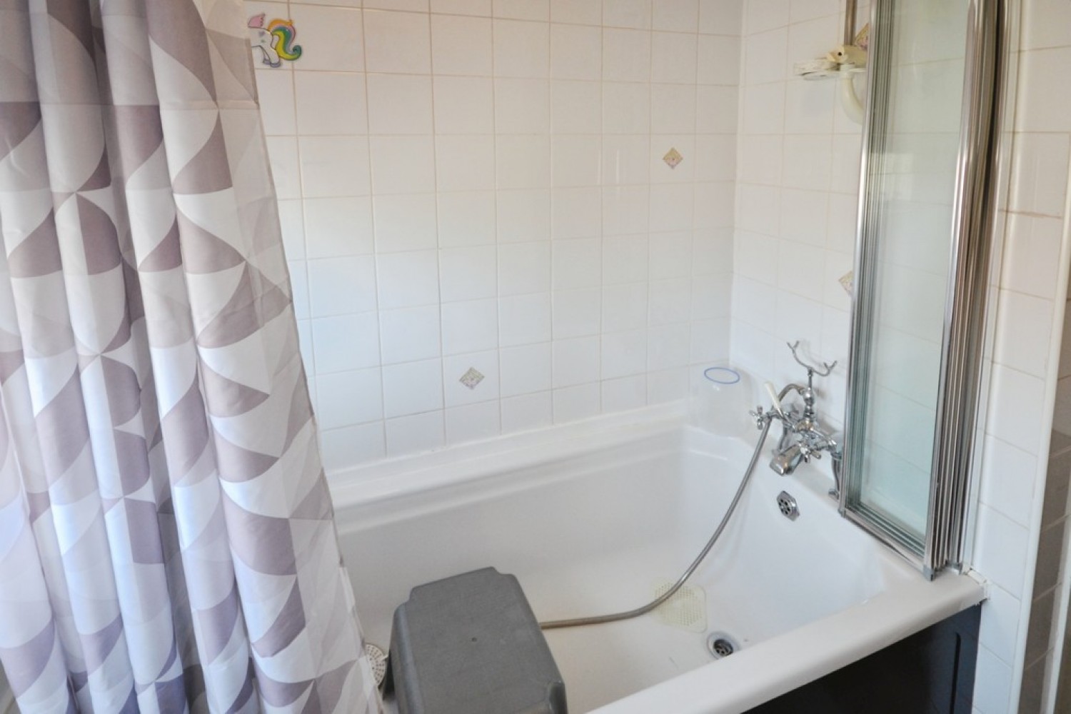 3 bedroom House for Letting Fineshade Avenue,