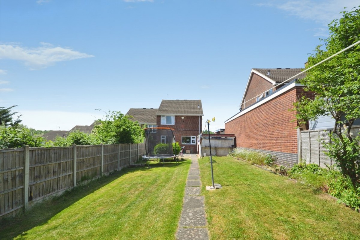 Fineshade Avenue,