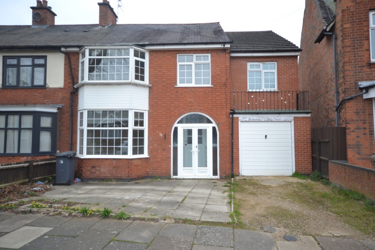 Dumbleton Avenue, Rowley Fields