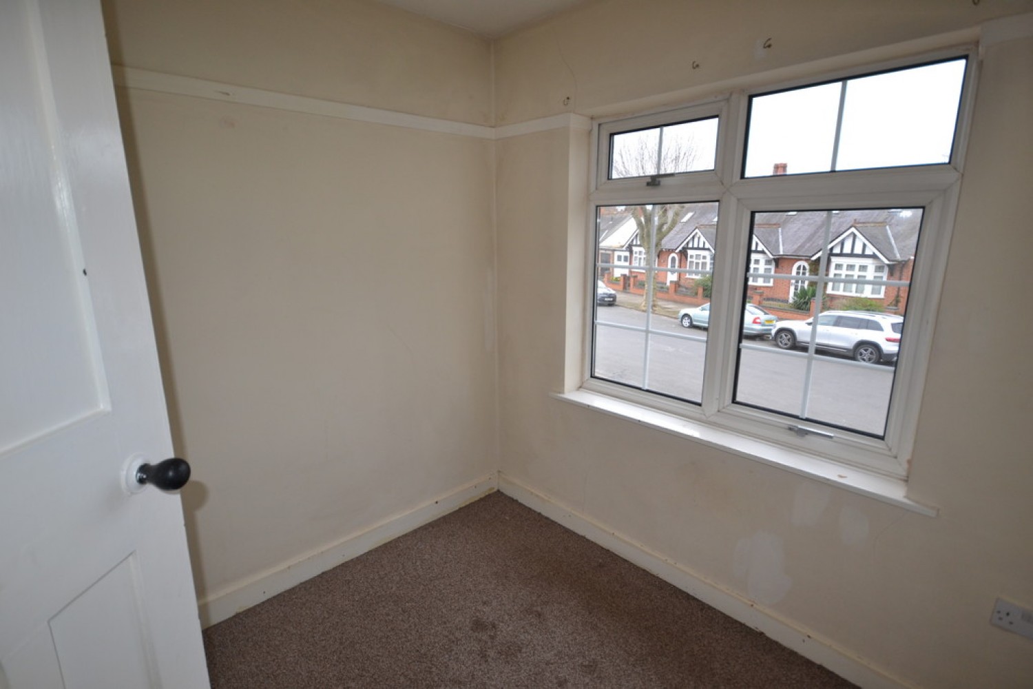 Dumbleton Avenue, Rowley Fields