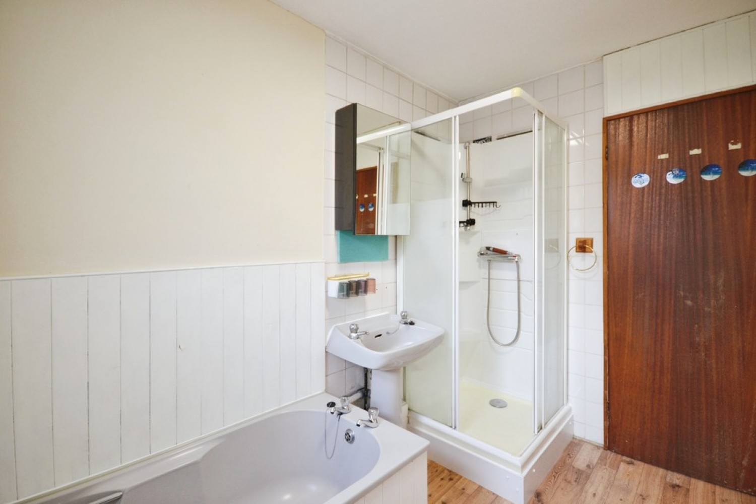 2 bedroom House for Letting Bolton Road, Leicester