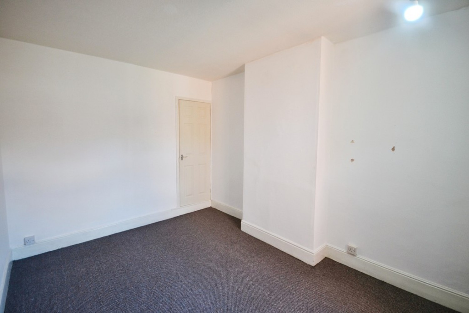 2 bedroom House for Letting Chartley Road,